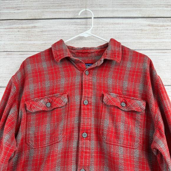 Patagonia Long Sleeved Fjord Flannel Shirt Mens XL Red Gray Plaid - Picture 3 of 14